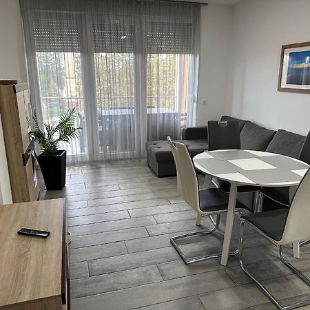 Mifi Apartman Balatonlelle Εξωτερικό φωτογραφία